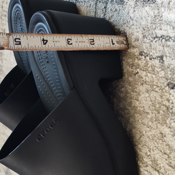 Crocs, Ladies LiteRide Mules, Black, Sz 10 - Picture 2 of 6